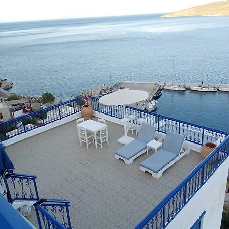 Livadia  Marinas Studios מראה חיצוני תמונה