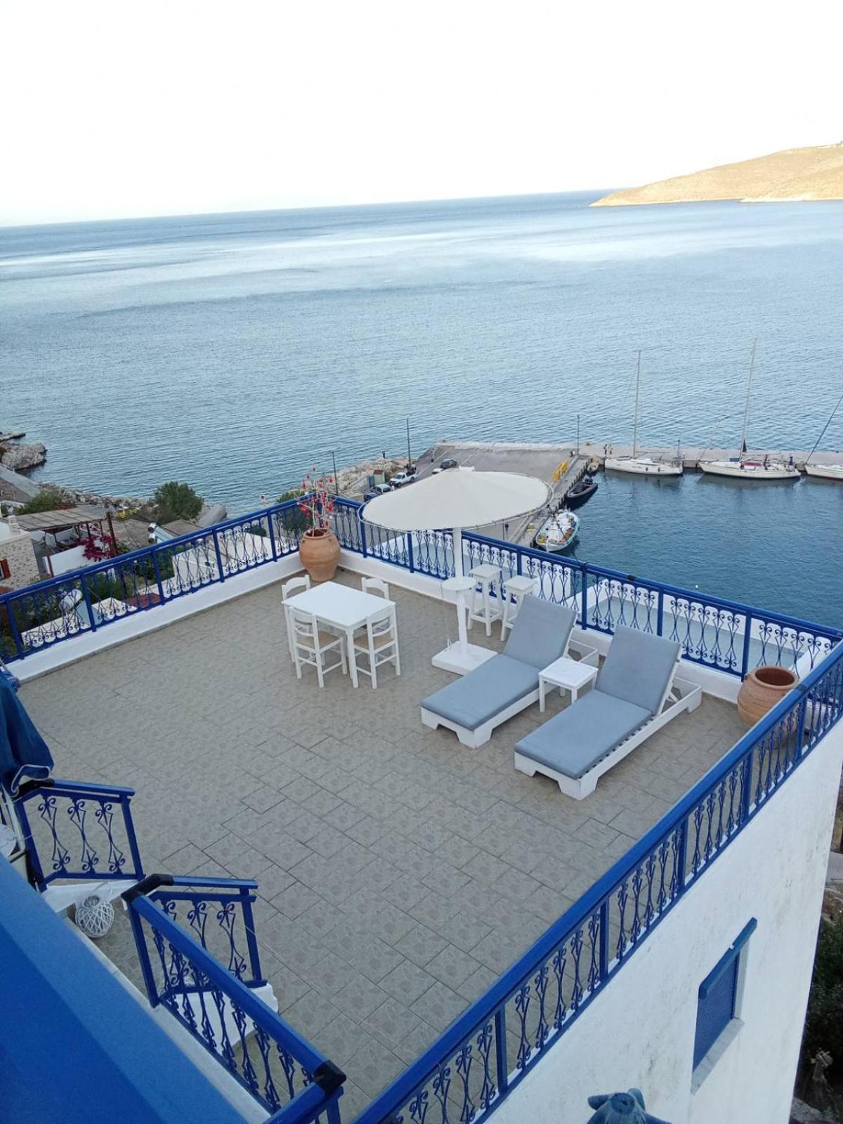 Livadia  Marinas Studios מראה חיצוני תמונה